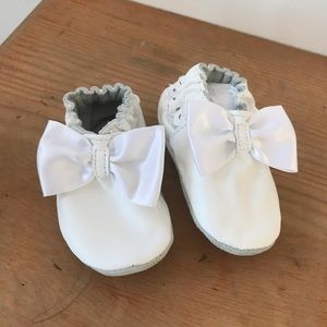 Robeez 0-6m shoes